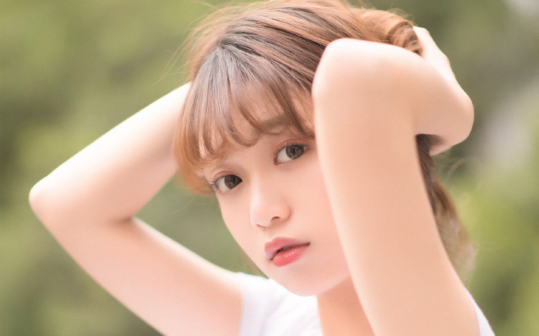 女子网球红土赛中国小将冲进四强，网球的红土是什么性质