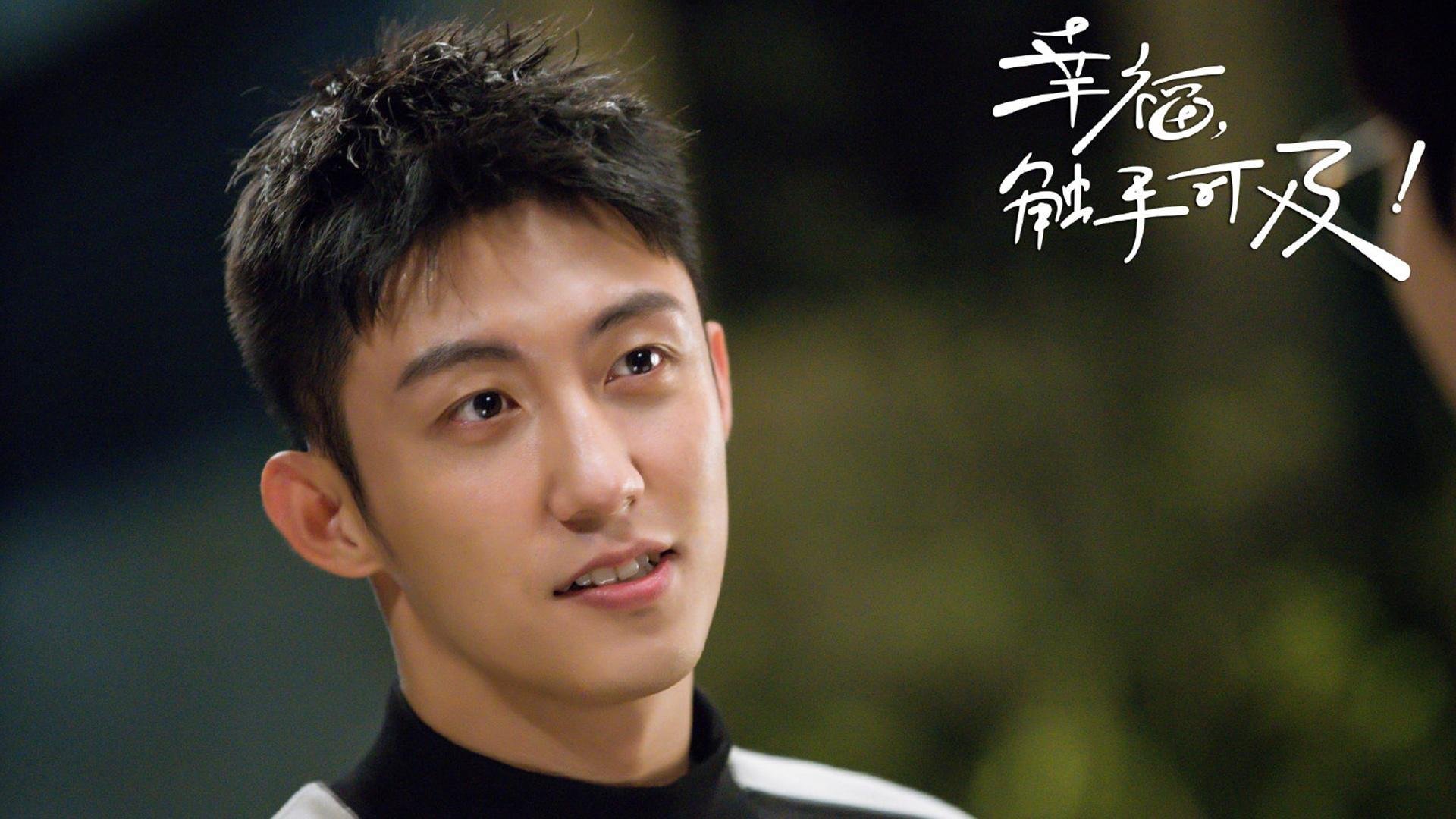 基：全黑队的“防守终结者”，总能在关键时刻化解对方的进攻威胁