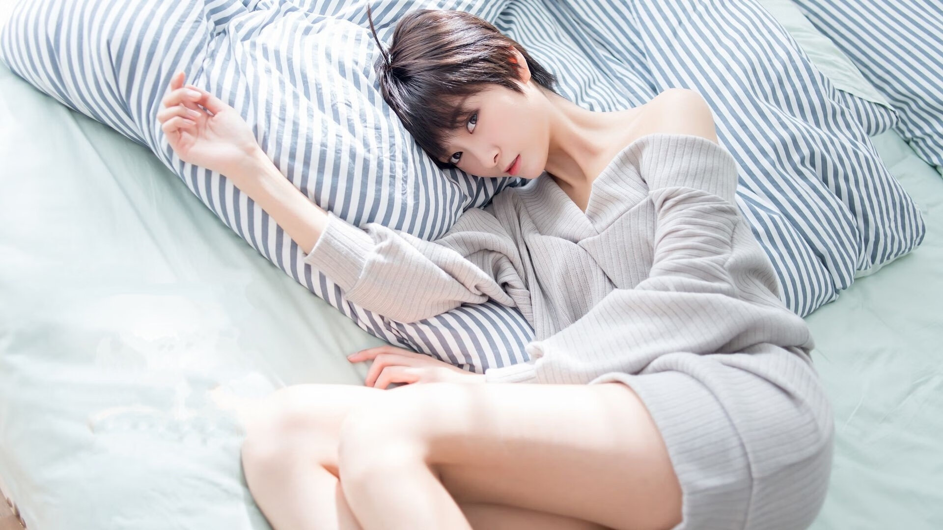 希腊女篮在欧洲锦标赛中迎难而上，再夺冠军荣誉，希腊男篮欧锦赛